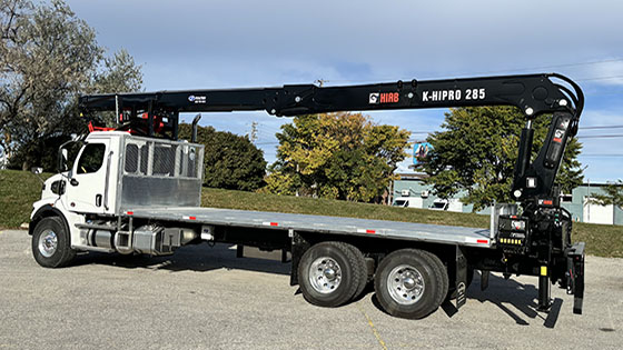 X-CLX 088B-3 Crane with Curtainsider on Ford Truck Package for Sale